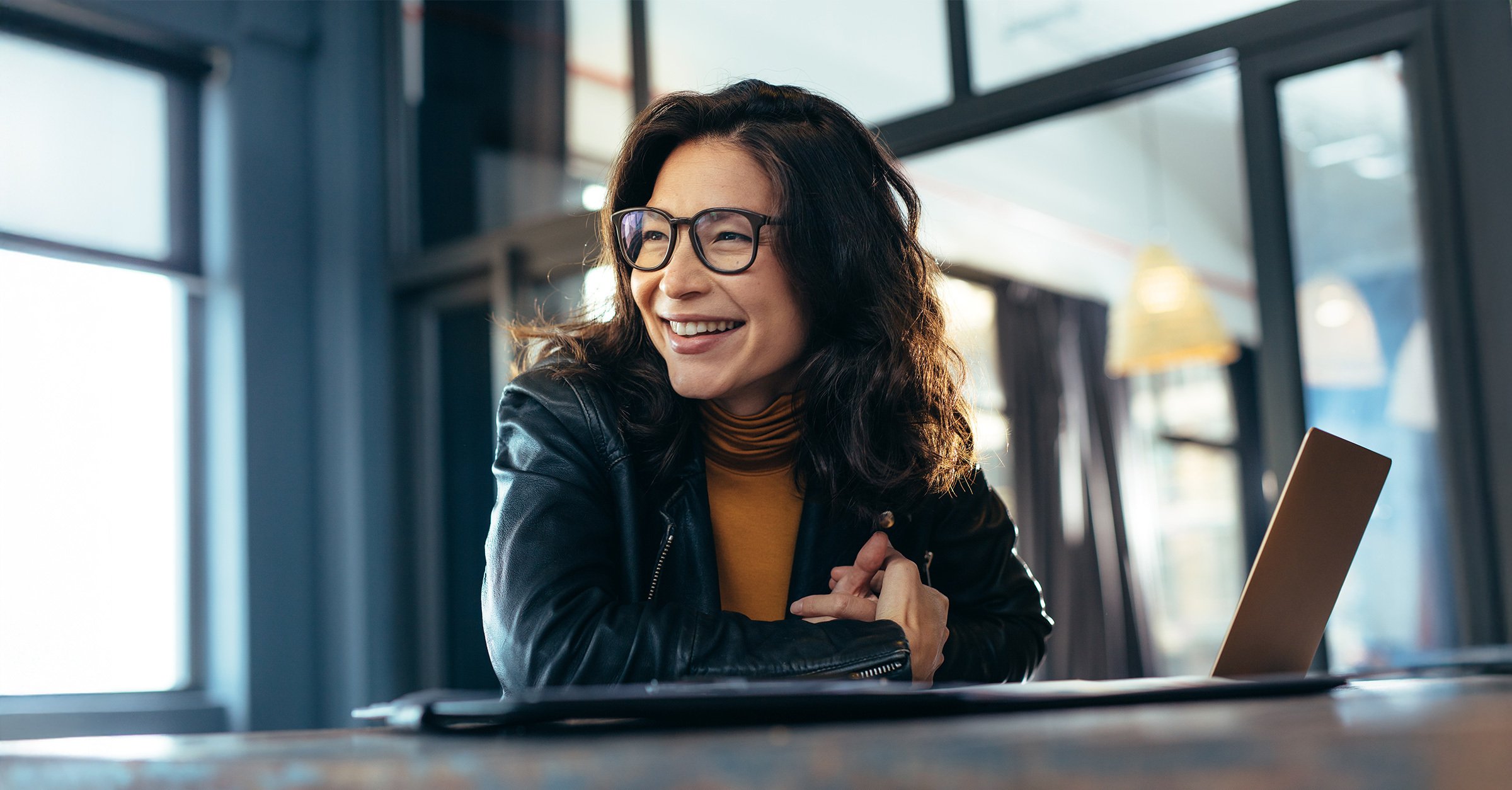 5 affordable employee benefits that can help women build financial security